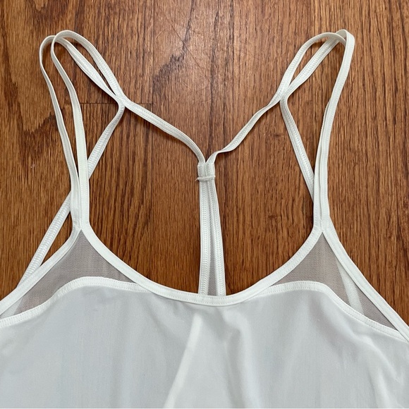 Lululemon Mix & Mesh Tank in White - Picture 6 of 15